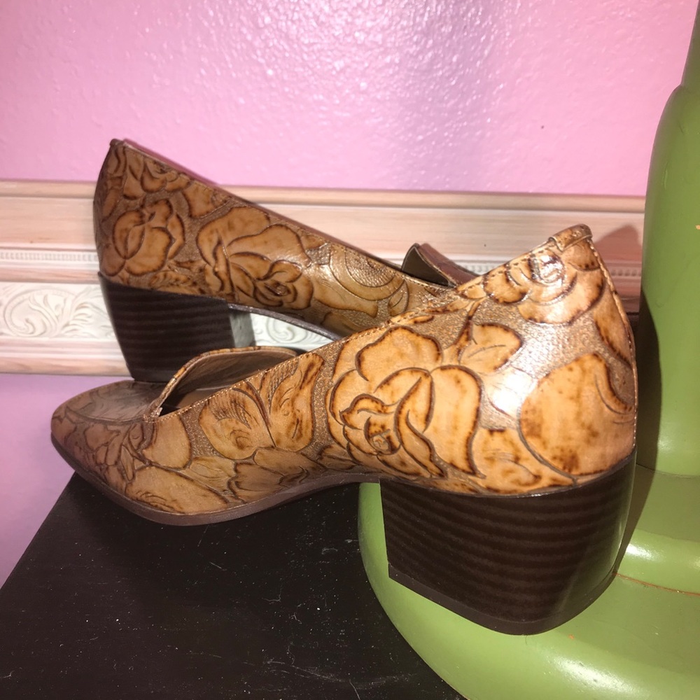 Augustine Max tooled leather women’s 8 1/2 heels